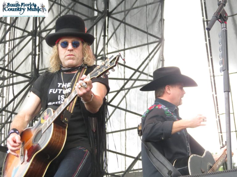 Music Video: “Stay Home” by Big & Rich | Hometown Country Music